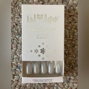 Red aspen nails, never used, still in box